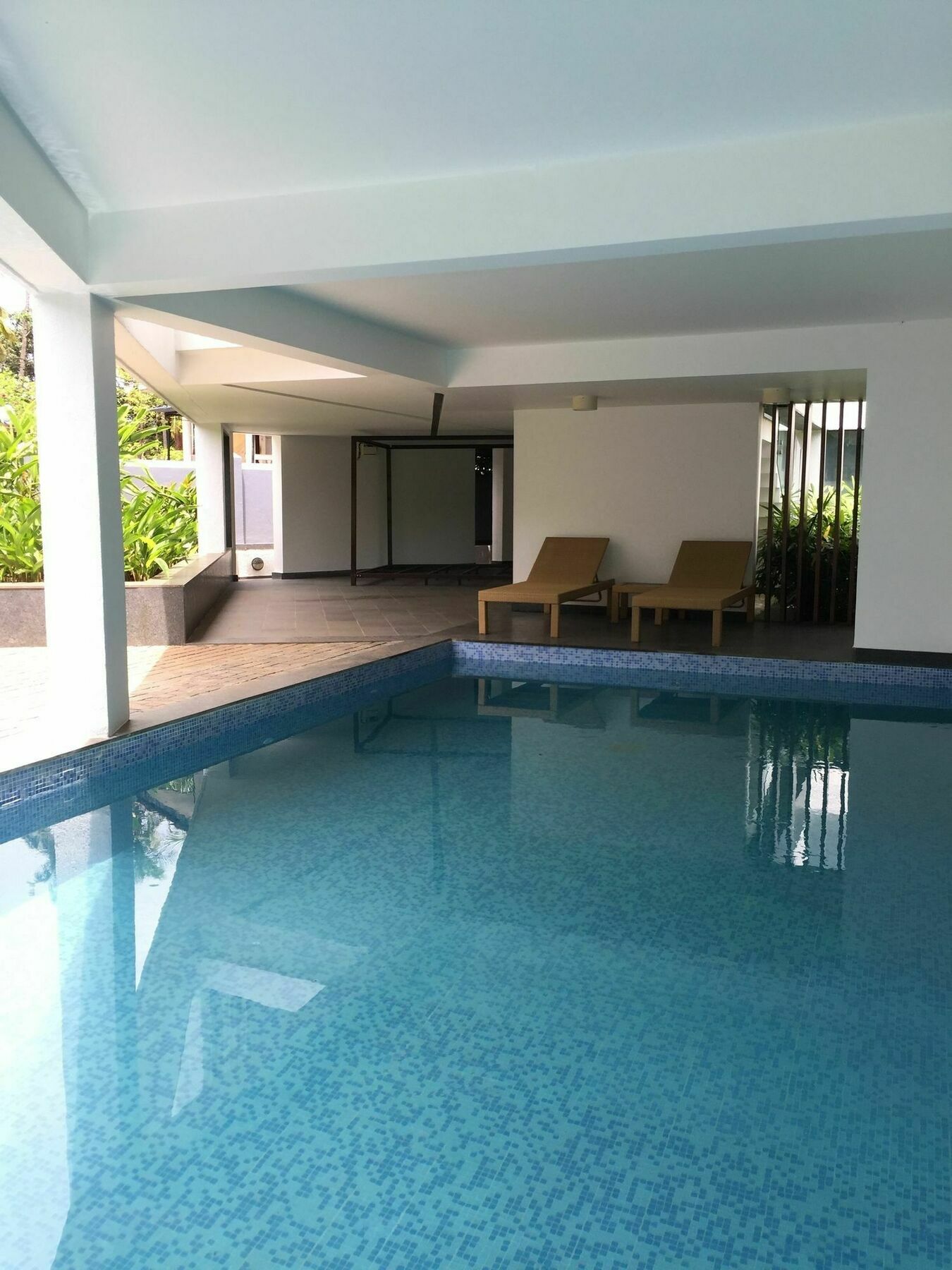 Hotel Calem Grove Candolim Exterior foto